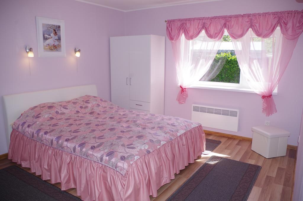Villa Ene Pärnu Kamer foto
